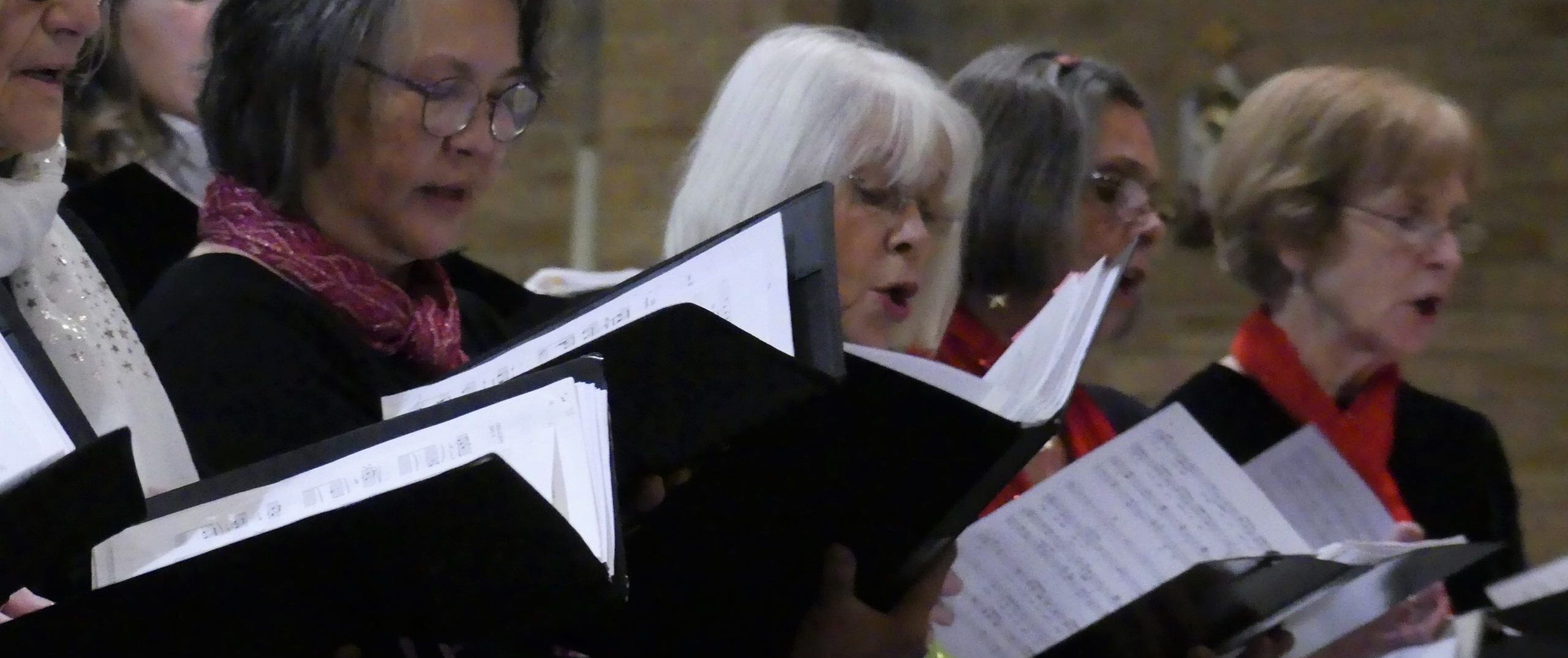 The Guild Singers performing