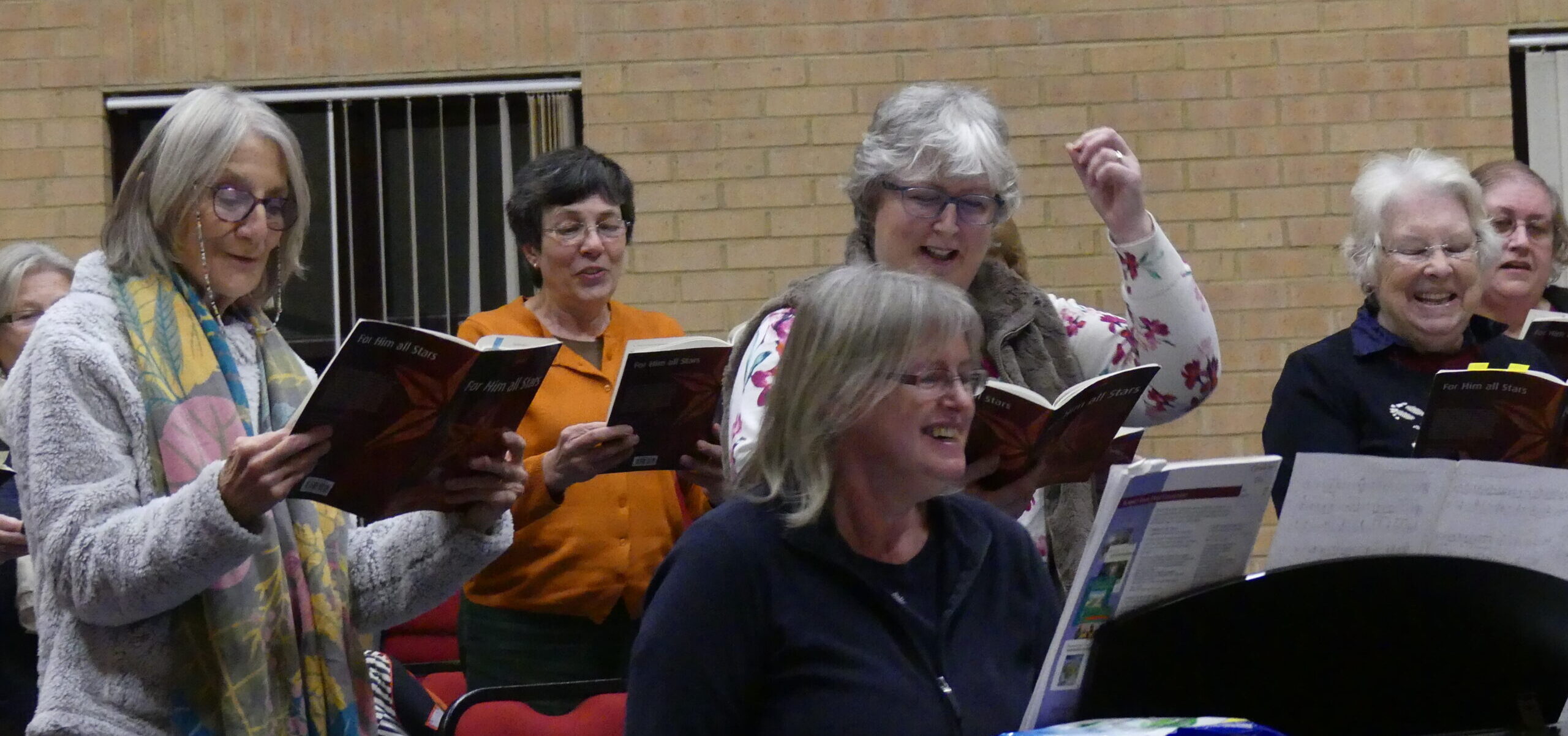 The Guild Singers performing