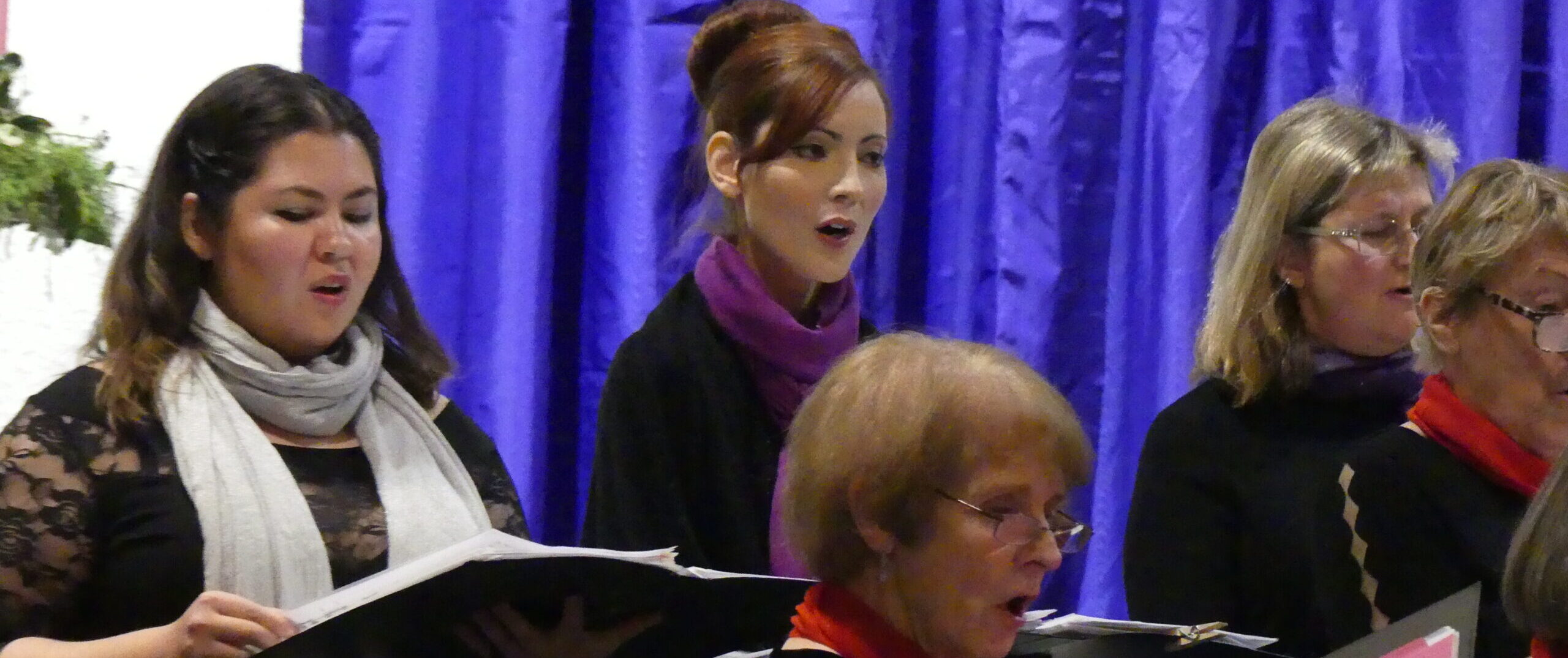 The Guild Singers performing
